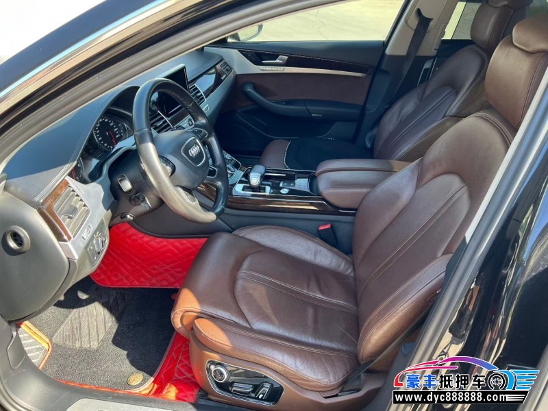 15年奥迪A8L轿车抵押车出售