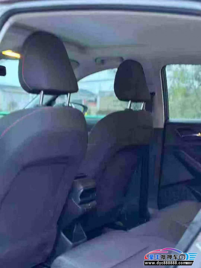 21年名爵5轿车抵押车出售