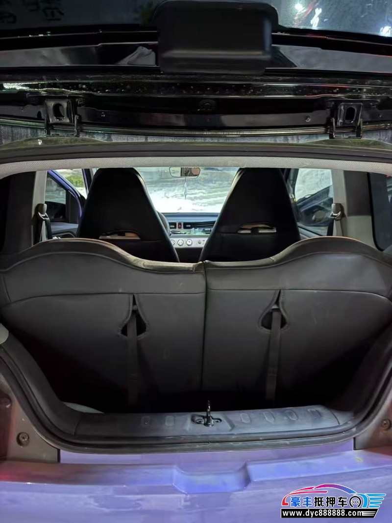 23年五菱汽车迷你轿车抵押车出售