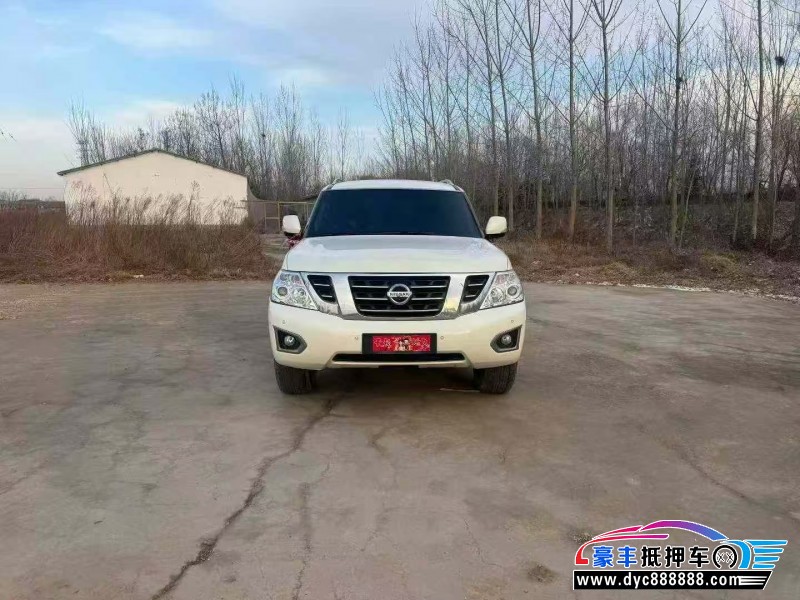 抵押车出售17年日产途乐轿车