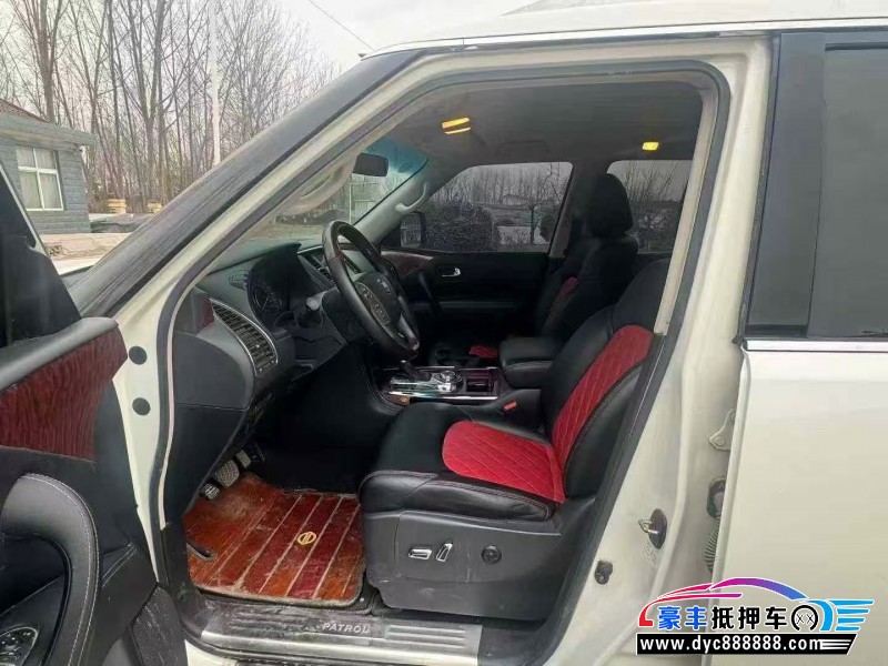 17年日产途乐轿车抵押车出售