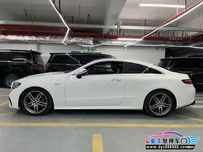 20年奔驰E轿车抵押车出售