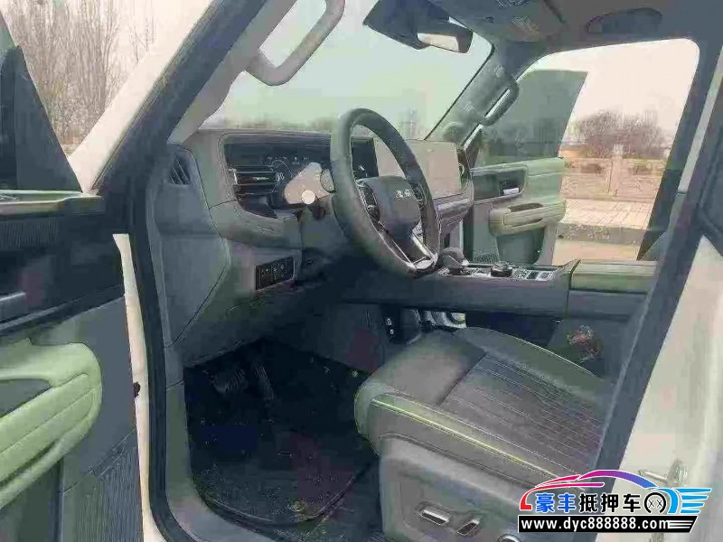 25年北京BJ40轿车抵押车出售