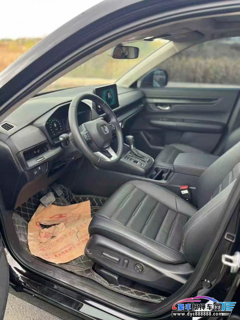 25年本田CR-V轿车抵押车出售