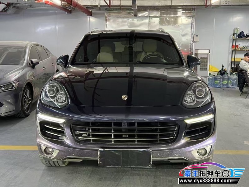 18年保时捷卡宴轿车抵押车出售