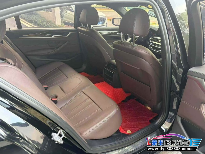 19年宝马5系轿车抵押车出售