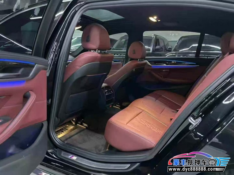 22年宝马5系轿车抵押车出售