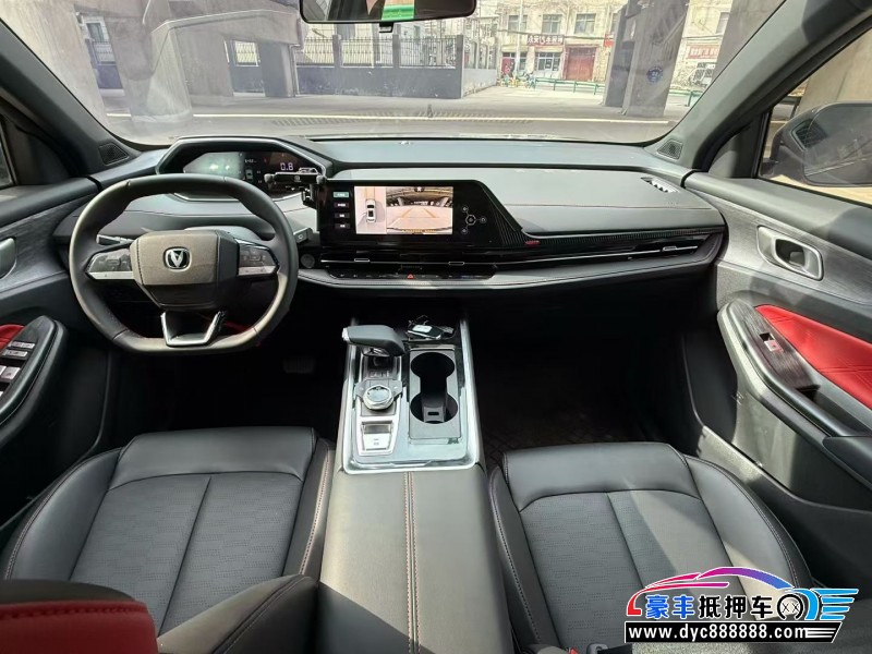 25年长安长安CS55轿车抵押车出售