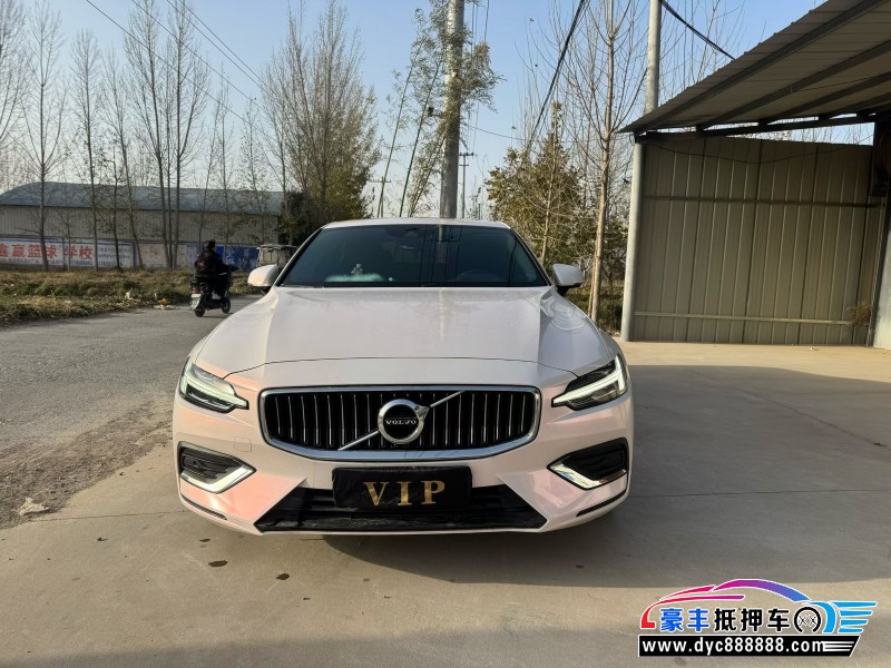 20年沃尔沃S60轿车抵押车出售