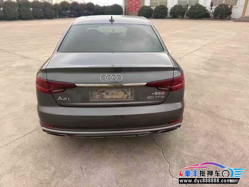 19年奥迪A4L轿车抵押车出售