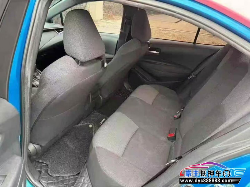 19年丰田雷凌轿车抵押车出售