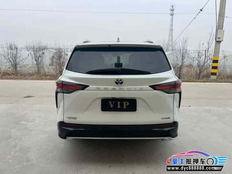 24年丰田格瑞维亚轿车抵押车出售