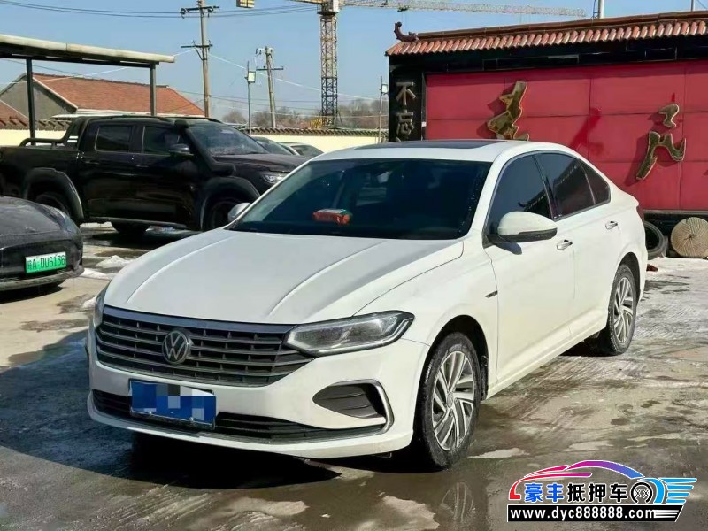 25年大众朗逸轿车抵押车出售