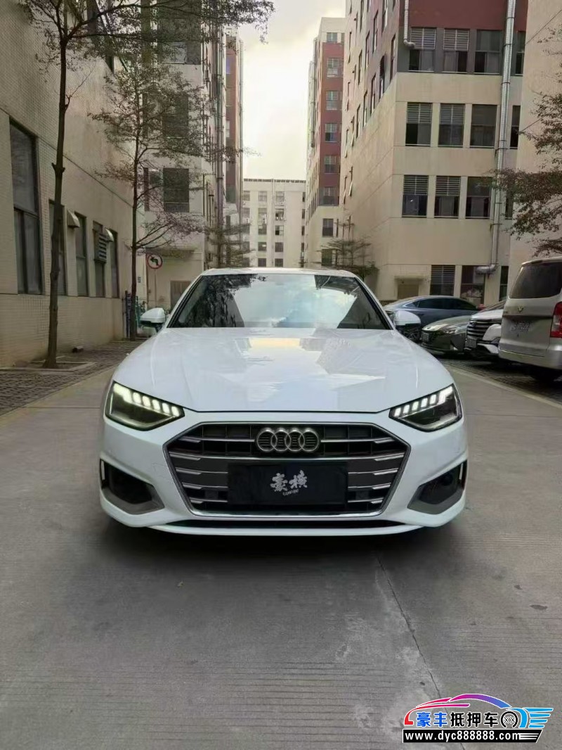 22年奥迪A4L轿车抵押车出售