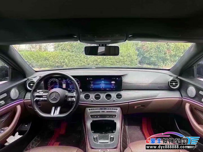 20年奔驰E轿车抵押车出售