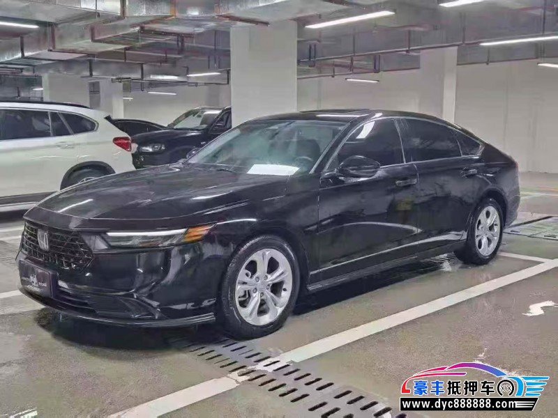 24年本田雅阁轿车抵押车出售