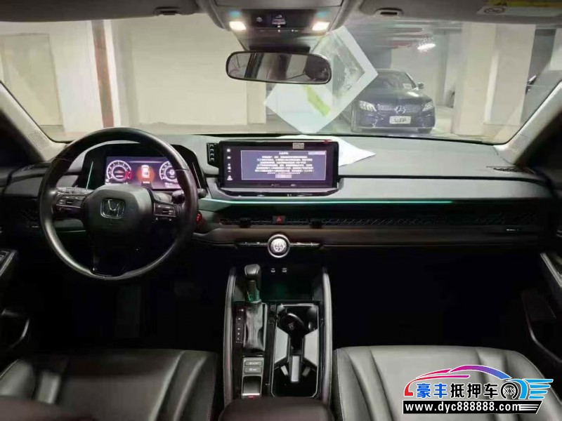 24年本田雅阁轿车抵押车出售