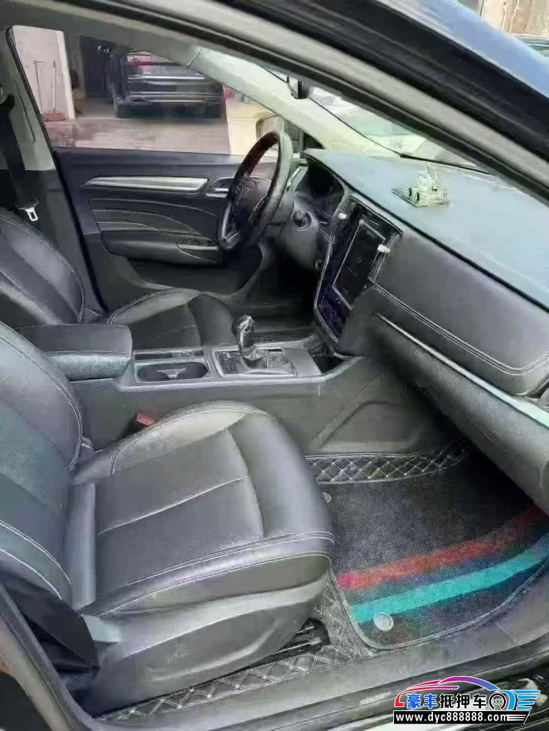 18年荣威i6轿车抵押车出售