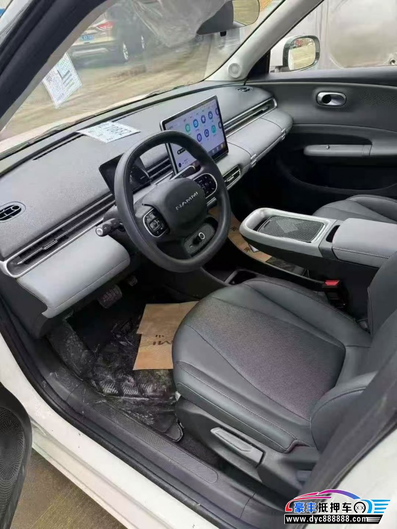 25年东风纳米01轿车抵押车出售