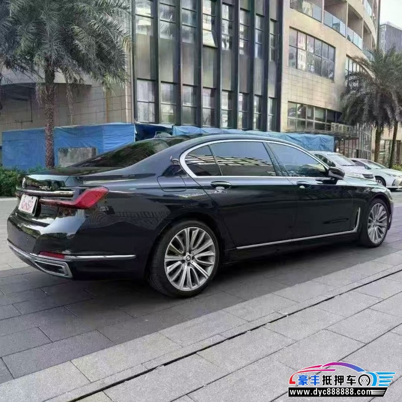 20年宝马7系轿车抵押车出售