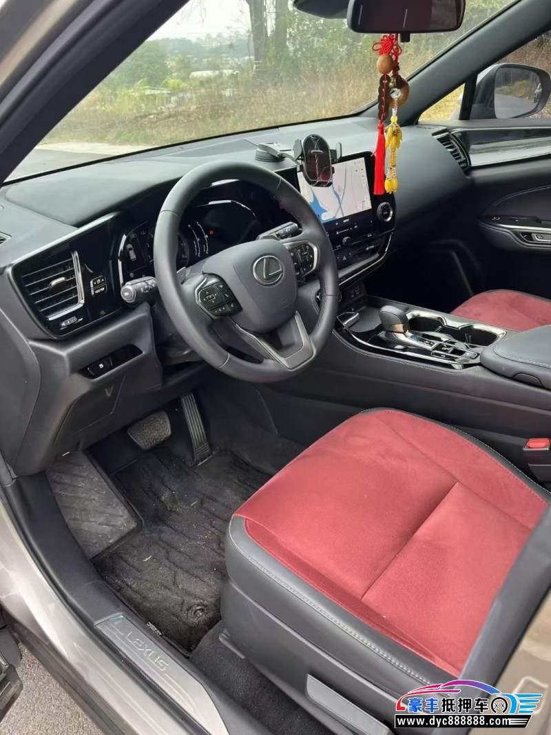 23年雷克萨斯NX轿车抵押车出售