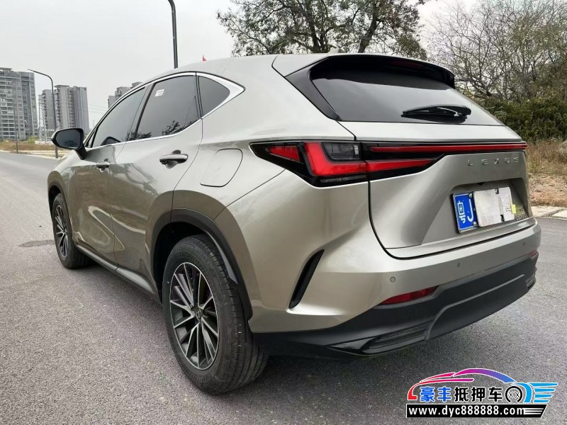 23年雷克萨斯NX轿车抵押车出售