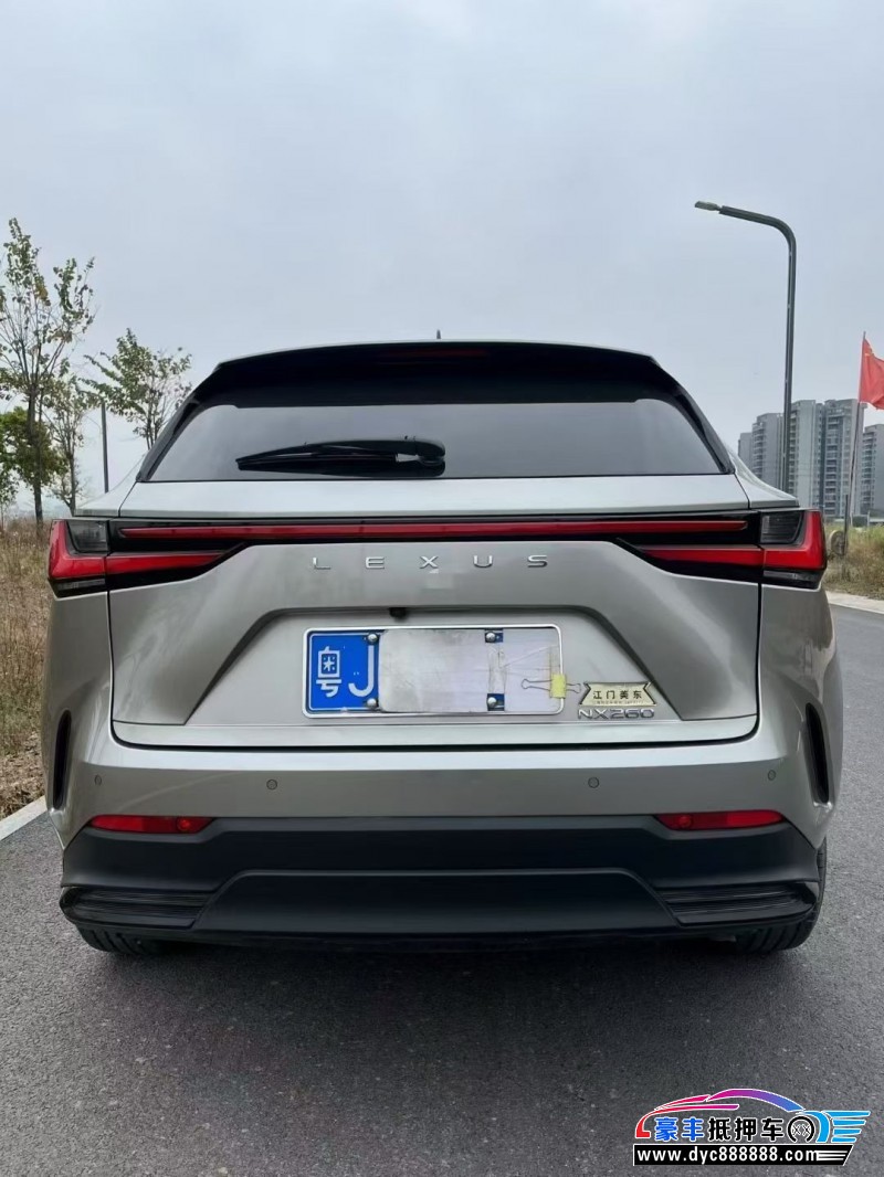 23年雷克萨斯NX轿车抵押车出售