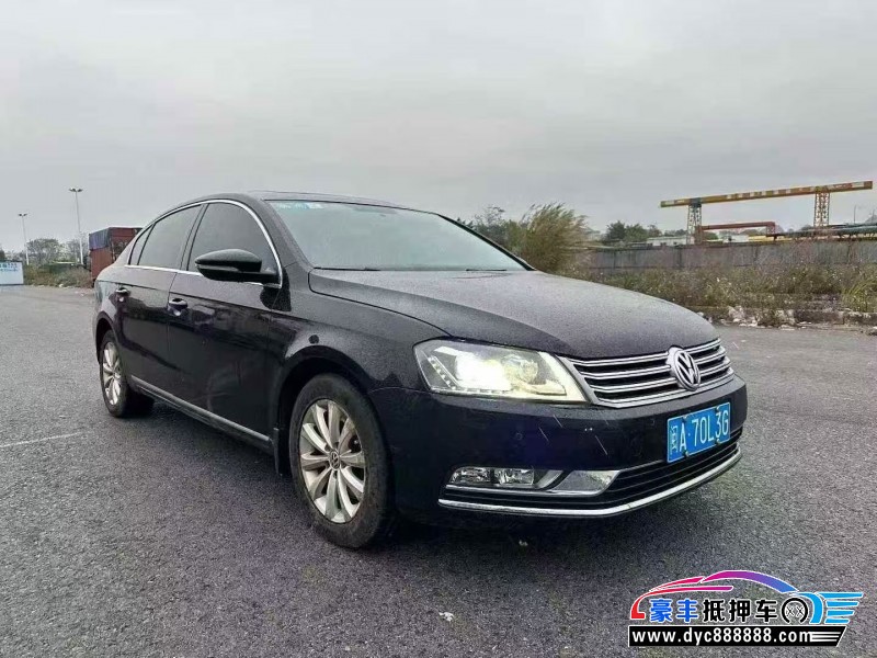 13年大众迈腾轿车抵押车出售