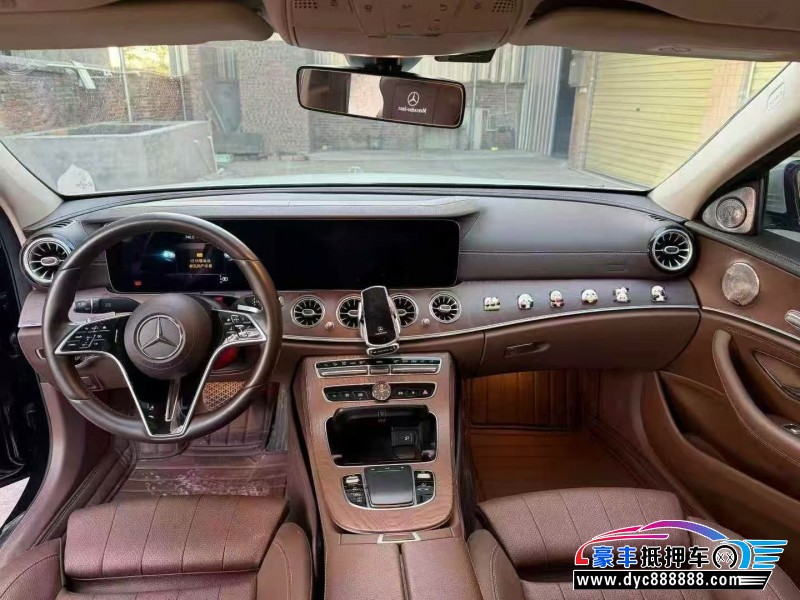21年奔驰E轿车抵押车出售