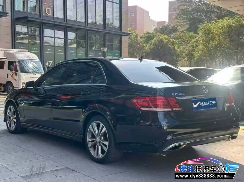 14年奔驰E轿车抵押车出售