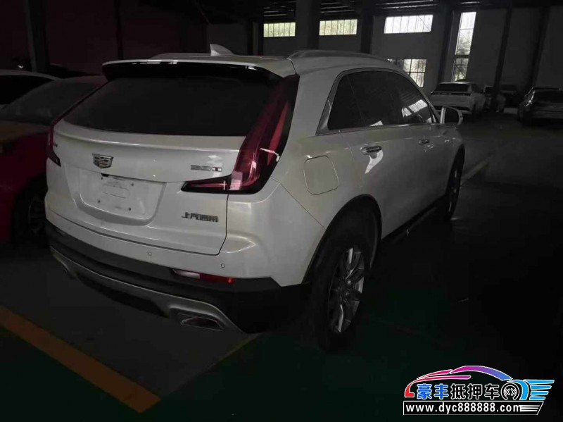 20年凯迪拉克XT4轿车抵押车出售