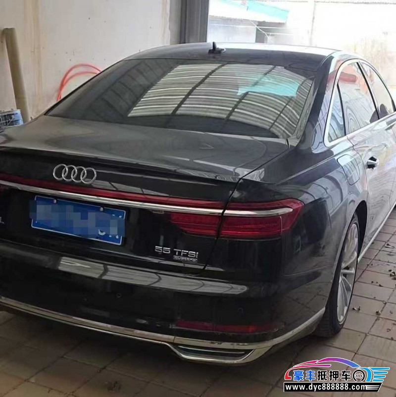 20年奥迪A8L轿车抵押车出售