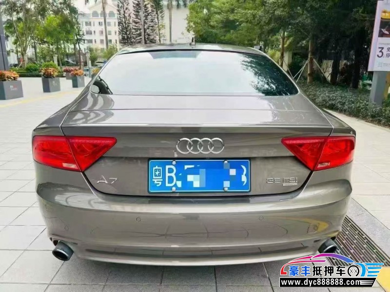 15年奥迪A7轿车抵押车出售