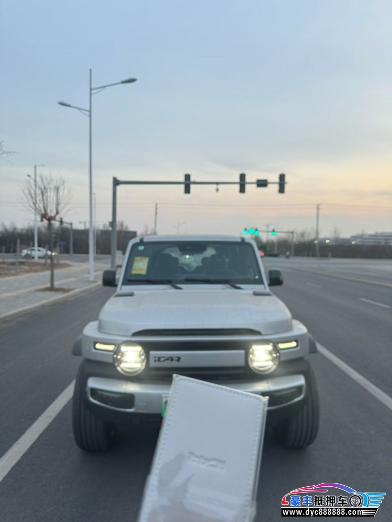 25年奇瑞爱卡轿车