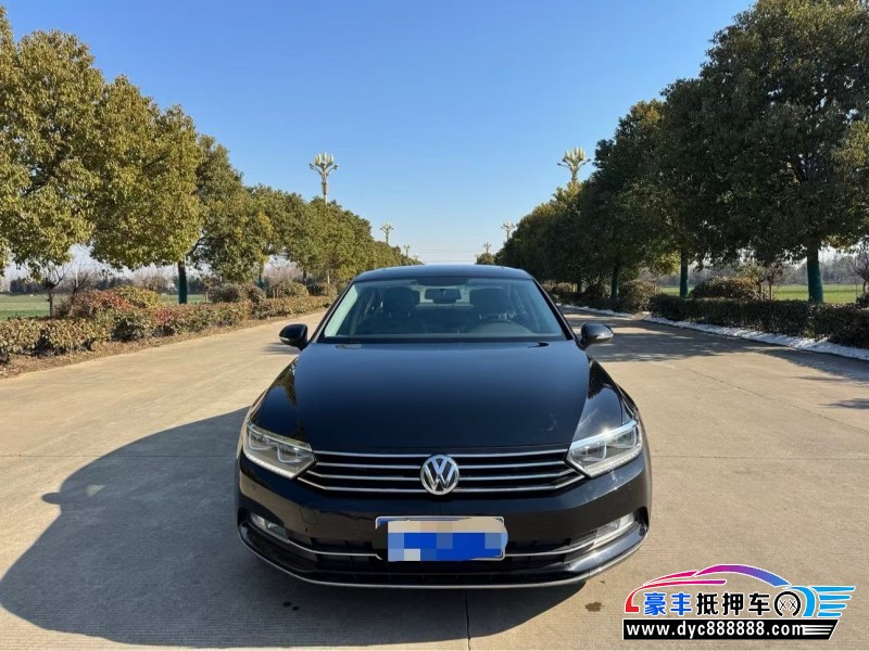 19年大众迈腾轿车抵押车出售