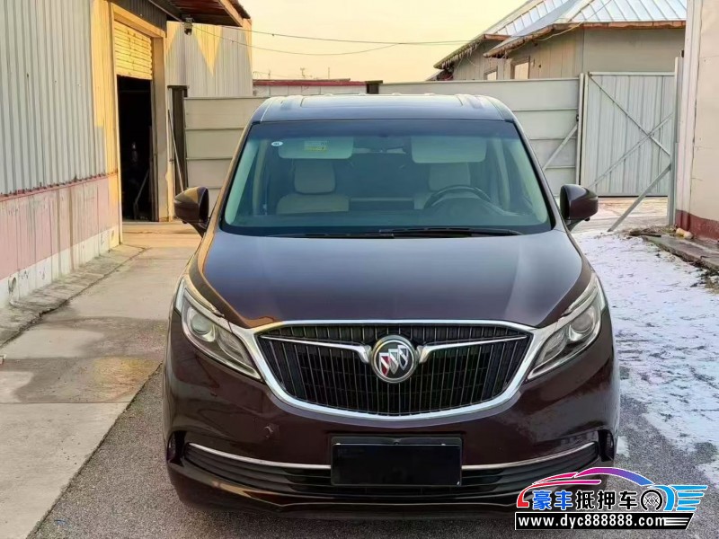 17年别克GL8轿车抵押车出售