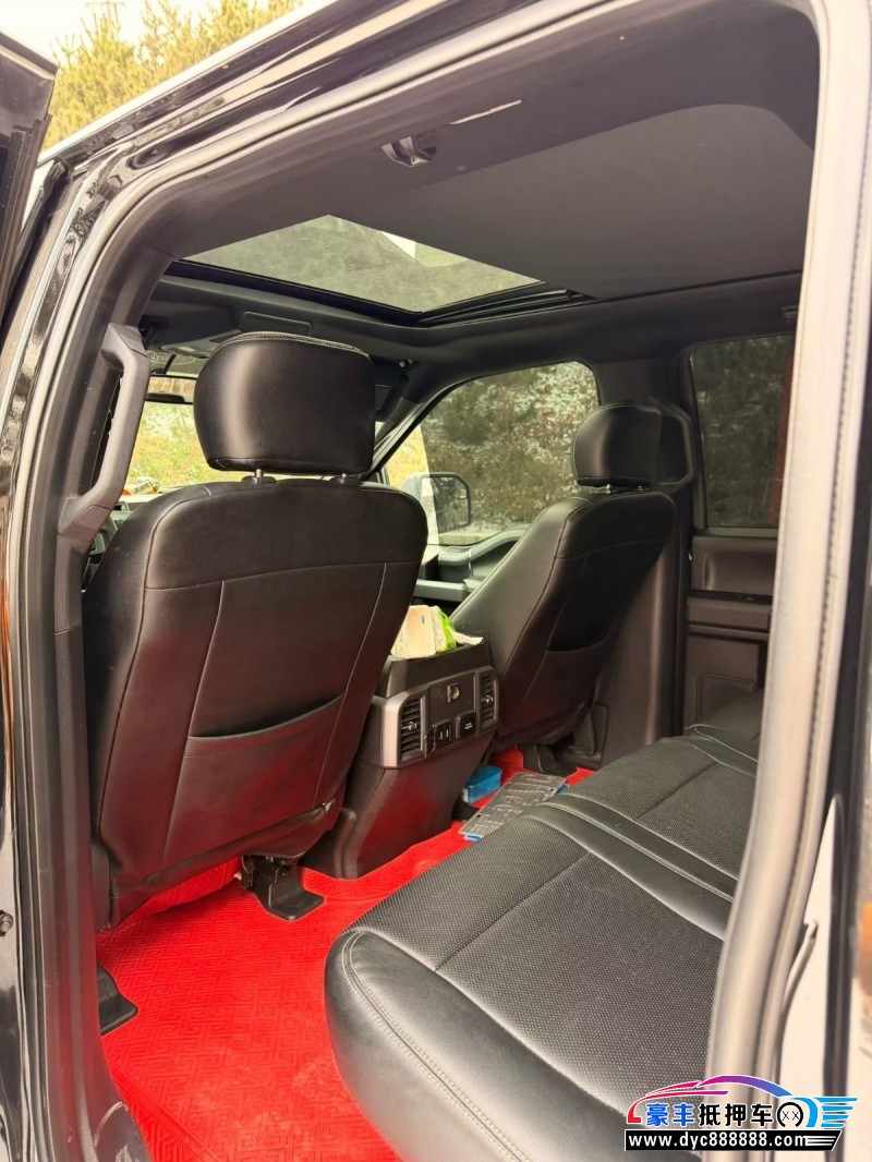 19年福特猛禽轿车抵押车出售