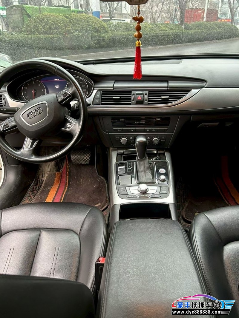 17年奥迪A6L轿车抵押车出售
