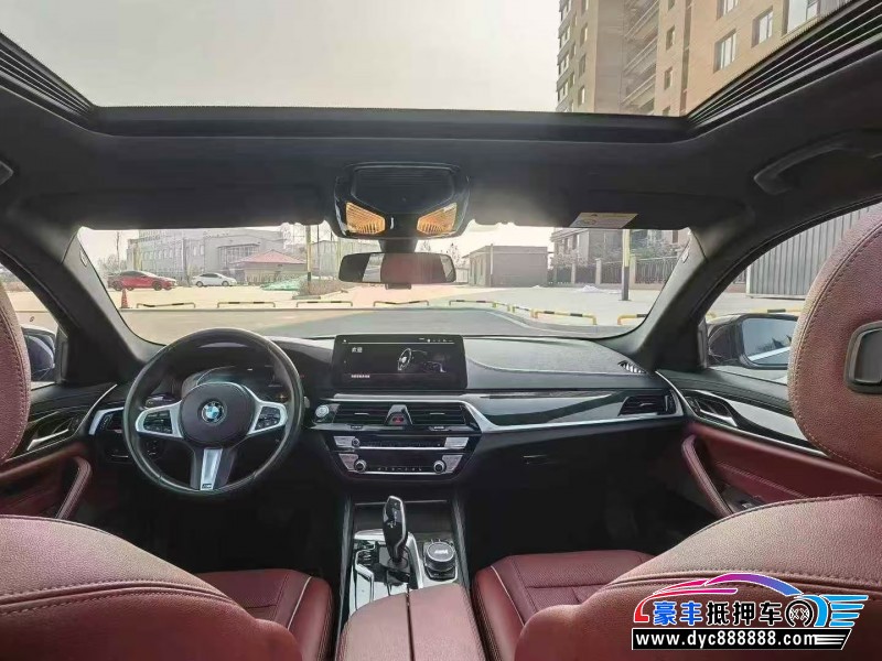 21年宝马5系轿车抵押车出售