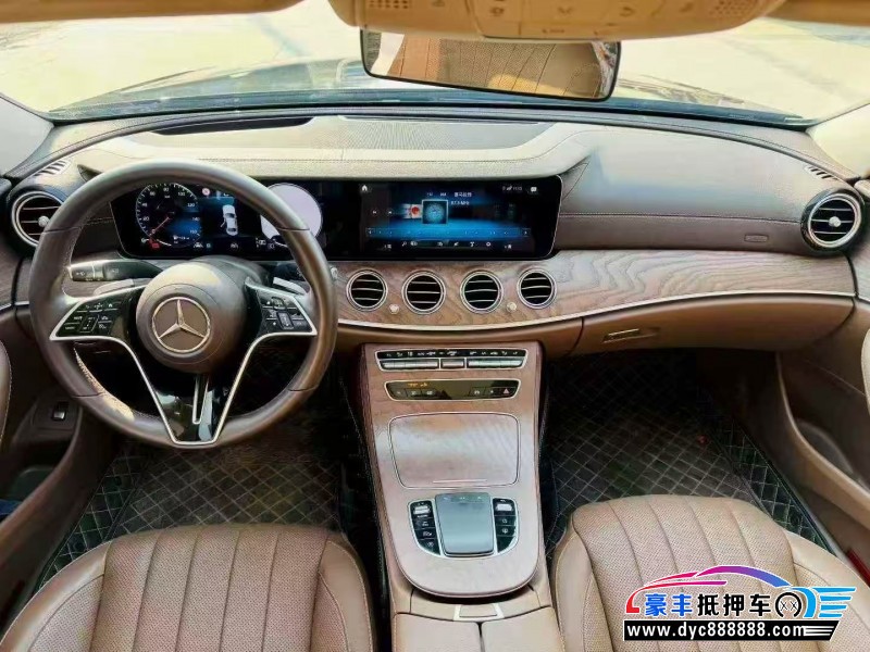 23年奔驰E轿车抵押车出售