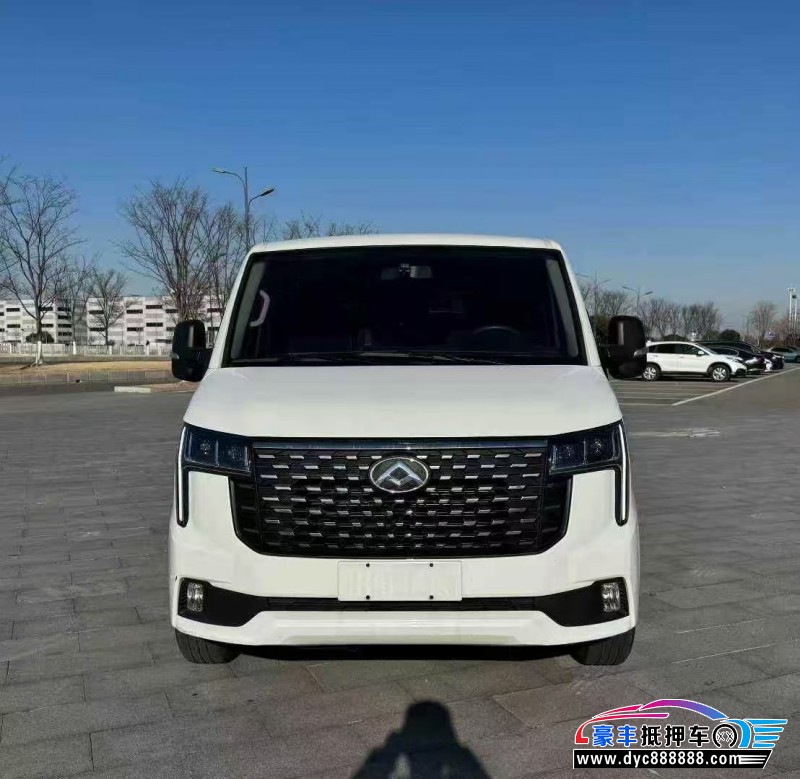 23年上汽大通V80轿车抵押车出售