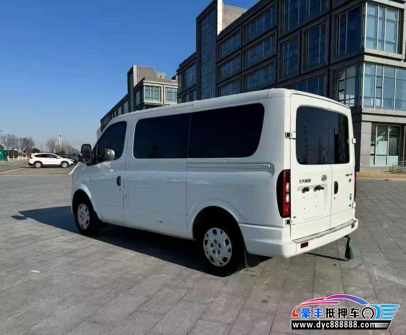 23年上汽大通V80轿车抵押车出售