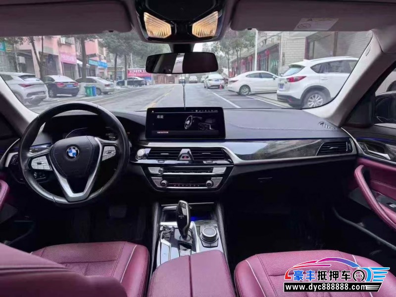 22年宝马5系轿车抵押车出售