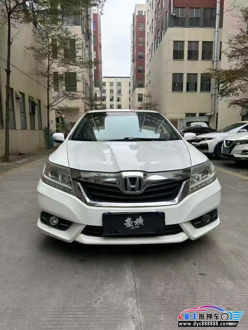抵押车出售15年本田凌派轿车