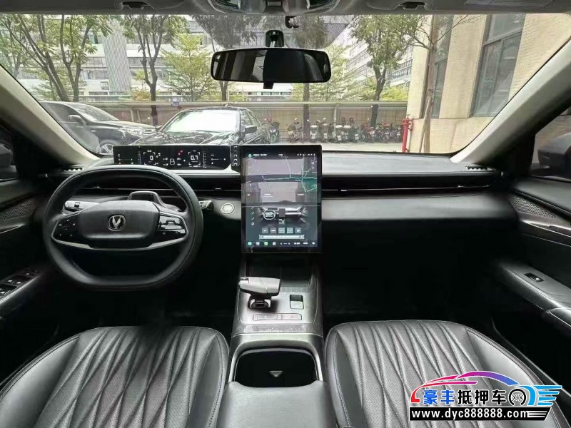 23年长安逸达轿车抵押车出售