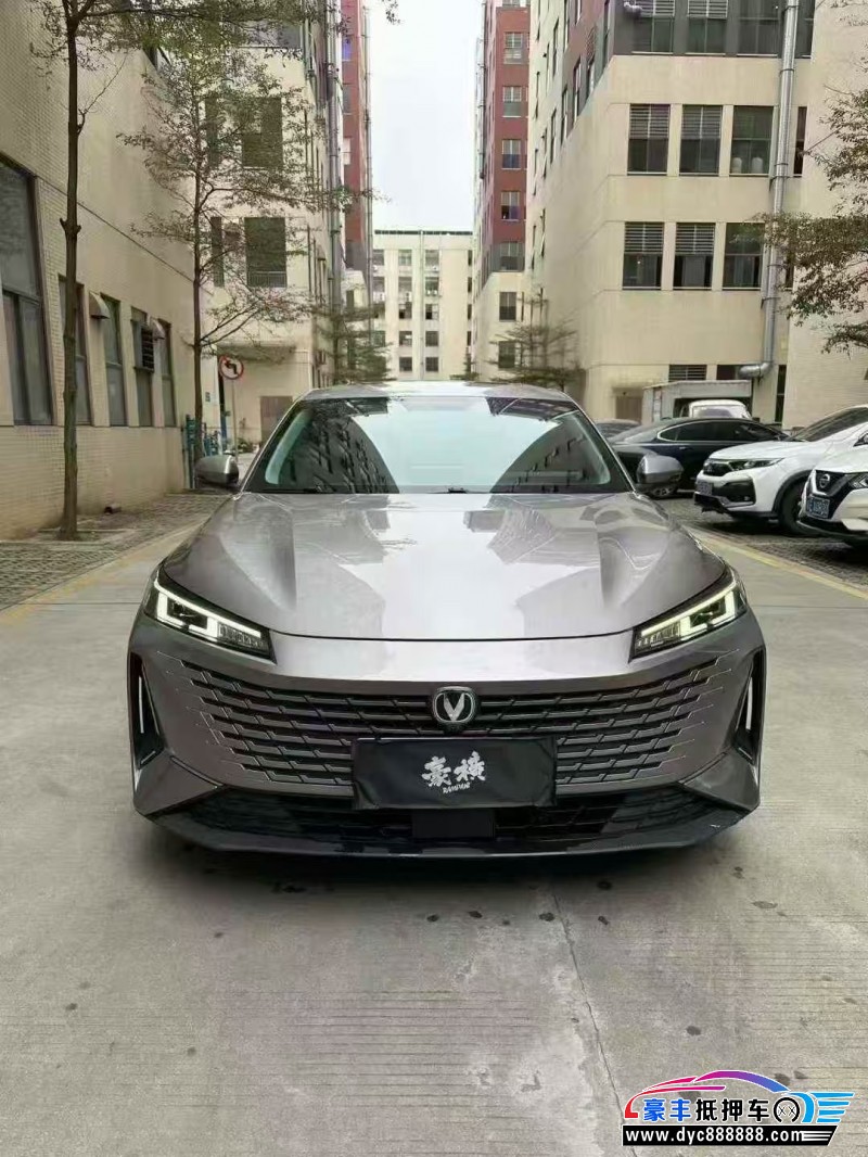 23年长安逸达轿车抵押车出售