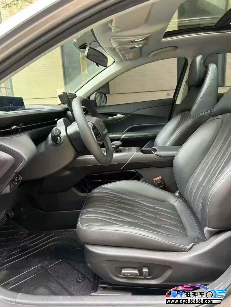 23年长安逸达轿车抵押车出售