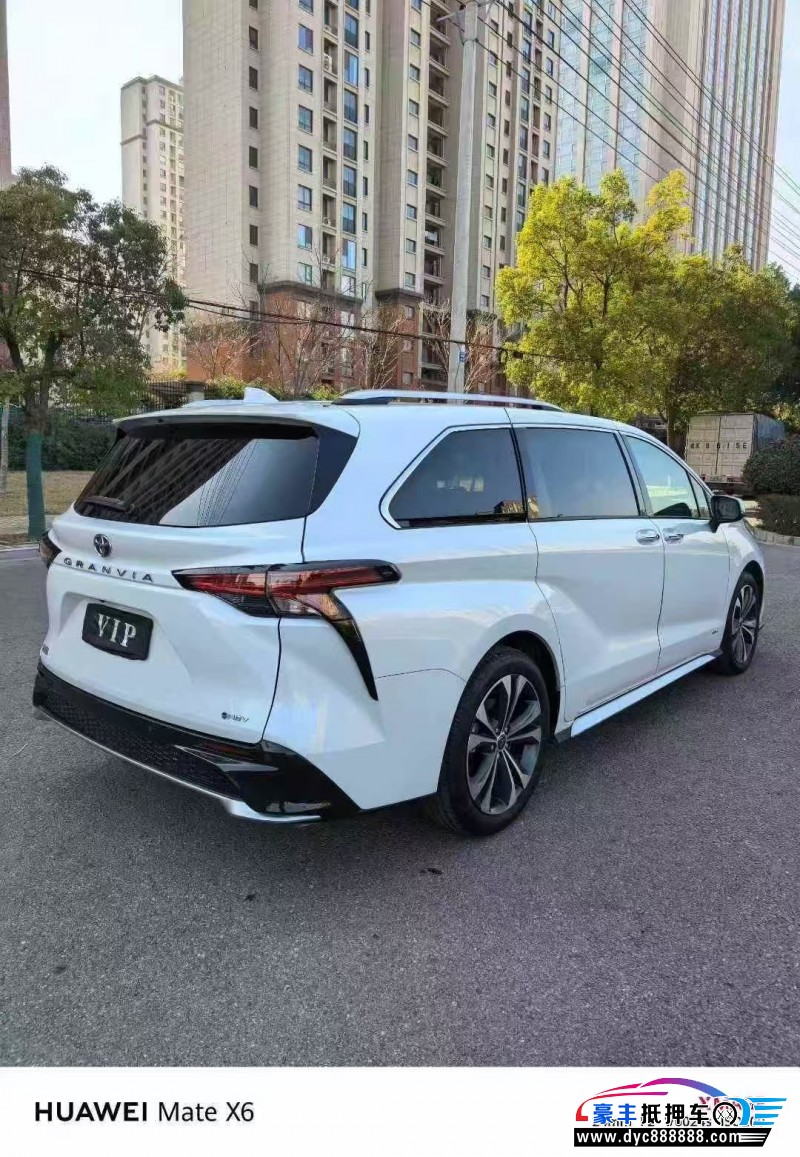 23年丰田格瑞维亚轿车抵押车出售