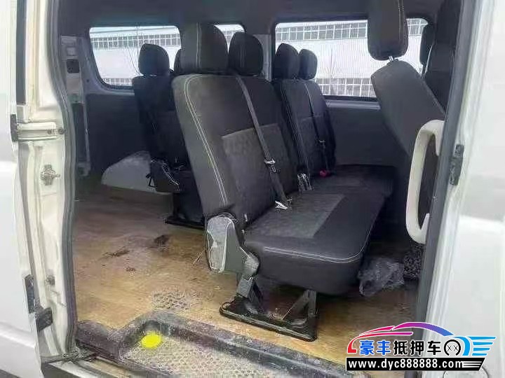 24年上汽大通V80轿车抵押车出售