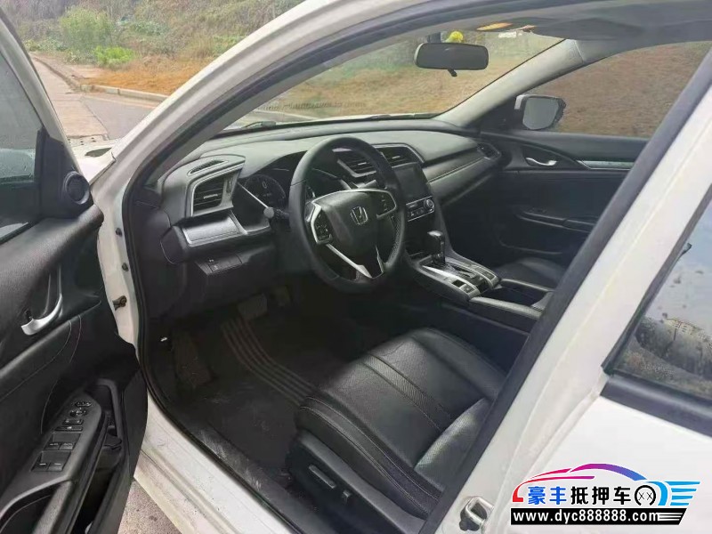 16年本田思域轿车抵押车出售